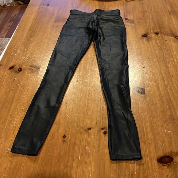 Spanx size small. Black skinny leggings. In great condition. Worn a few times. - Picture 3 of 5